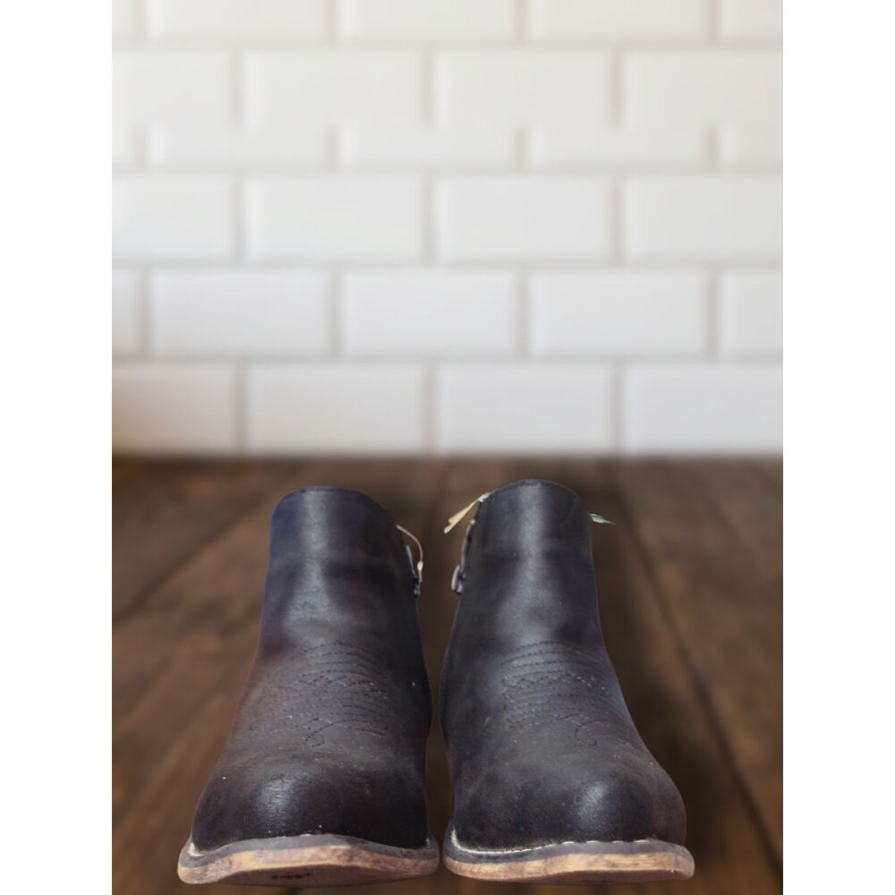 Nwt/No Box Roper "Sandi" Matte Black Western Ankle Cowgirl Booties